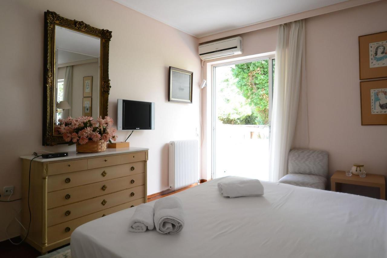 Luxury Apartment Demokratias Athens Exterior photo